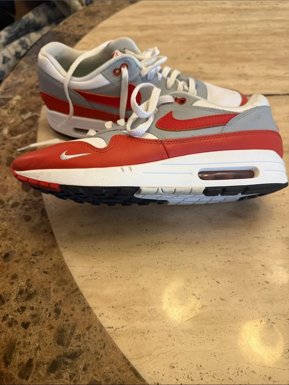 Nike Air Max Men's Athletic martian sunrise,White, Gray, Red